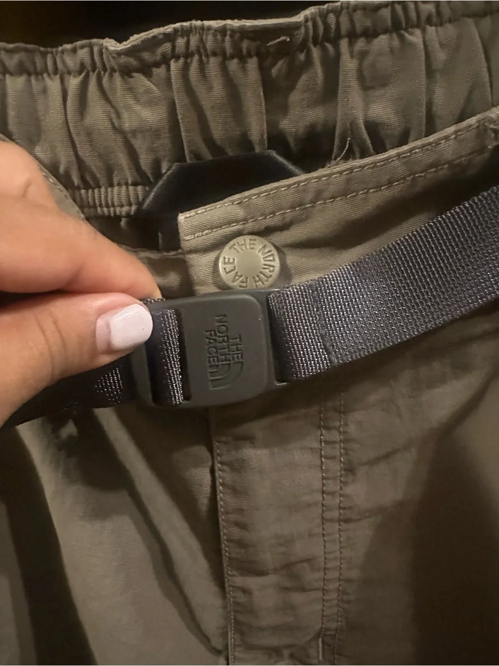 The North Face Mens Medium Paramount Trail Cargo Hiking Shorts Olive Green Belt